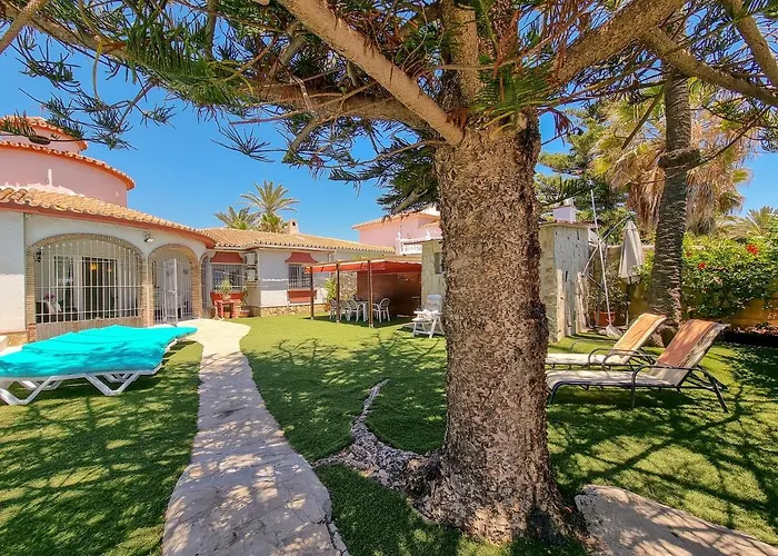 Beachfront Costa Βίλα